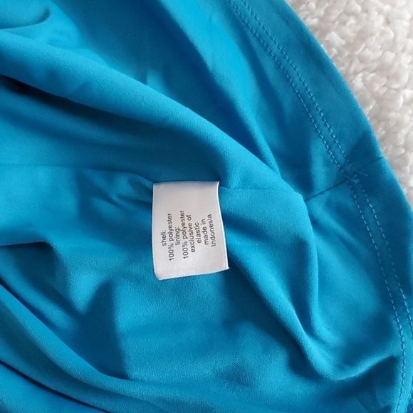 LANE BRYANT aquamarine sheer cold shoulder… - Picture 6 of 8